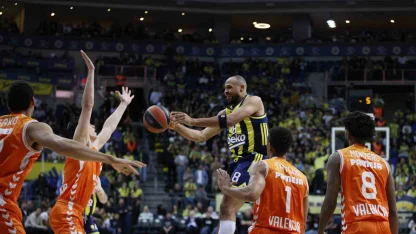 Euroleague: Fenerbahçe: 82 - Valencia Basket: 79