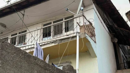 Fayanslar kabarınca AFAD ve polis harekete geçti: Ev tedbiren tahliye edildi