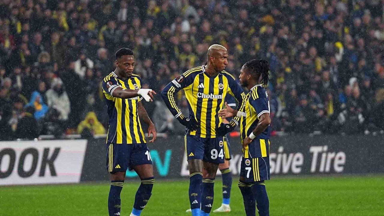 Fenerbahçe, Avrupa Ligi’nde 2. mağlubiyetini aldı