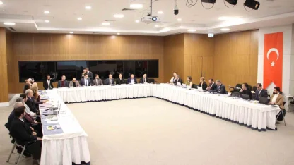 Fethi Sekin Şehir Hastanesi’ndeki hizmetler değerlendirildi