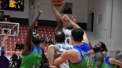 FIBA Avrupa Kupası: Aliağa Petkimspor: 82 - Dinamo BDS Sassari: 70