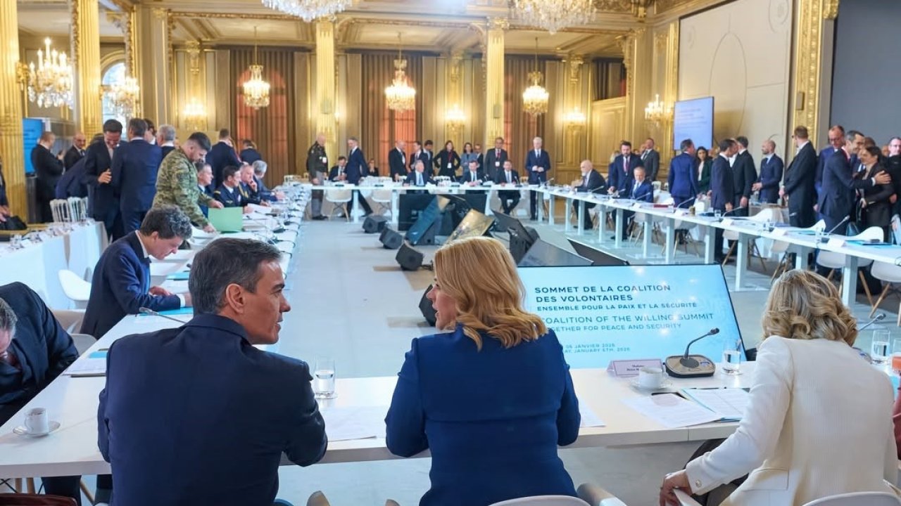 Fransa’daki Gönüllüler Koalisyonu Liderler Zirvesi başladı