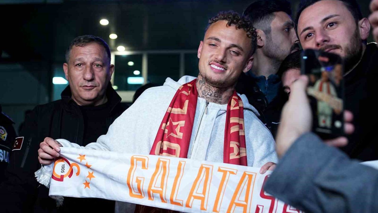 Galatasaray’ın yeni transferi Noa Lang, İstanbul’a geldi