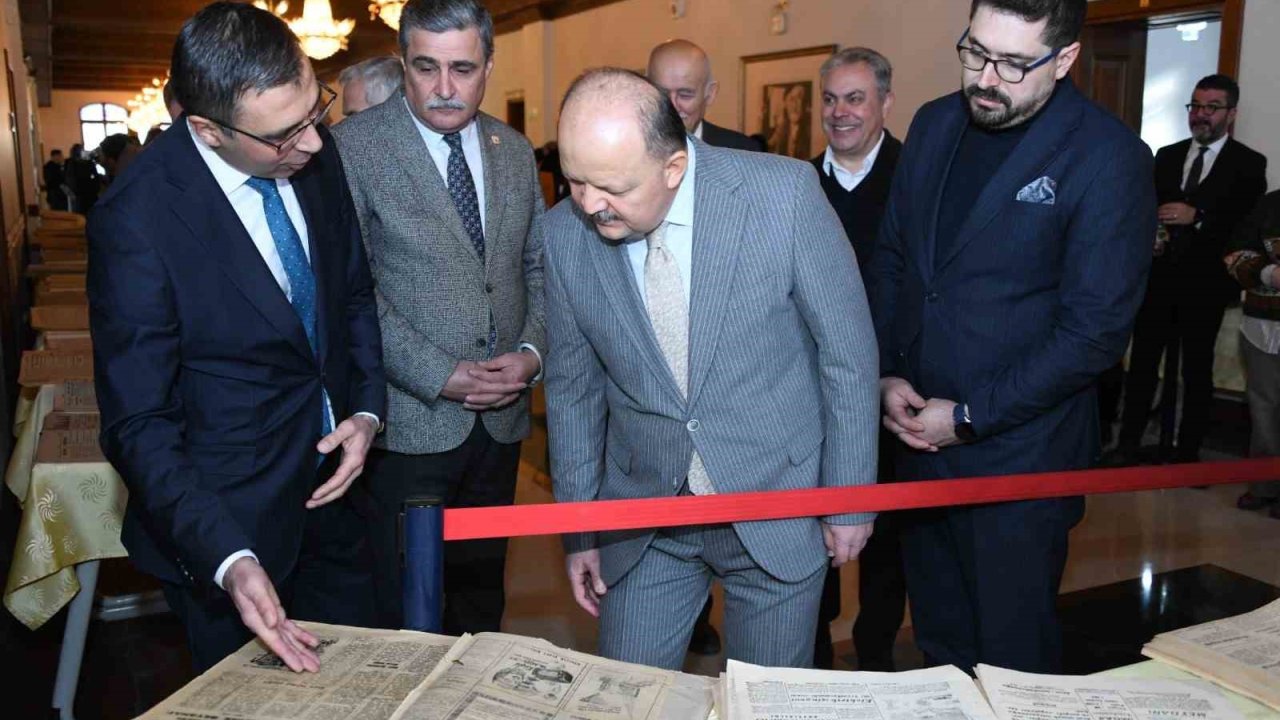 Gazetelerle Kastamonu tarihine ışık tutan sergi kapılarını açtı