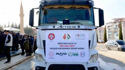 Gazze için tek yürek olan Niğde’den yardım tırı yola çıktı