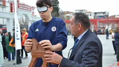 Görme engelliler için Bakırköy’de Empati Parkuru kuruldu