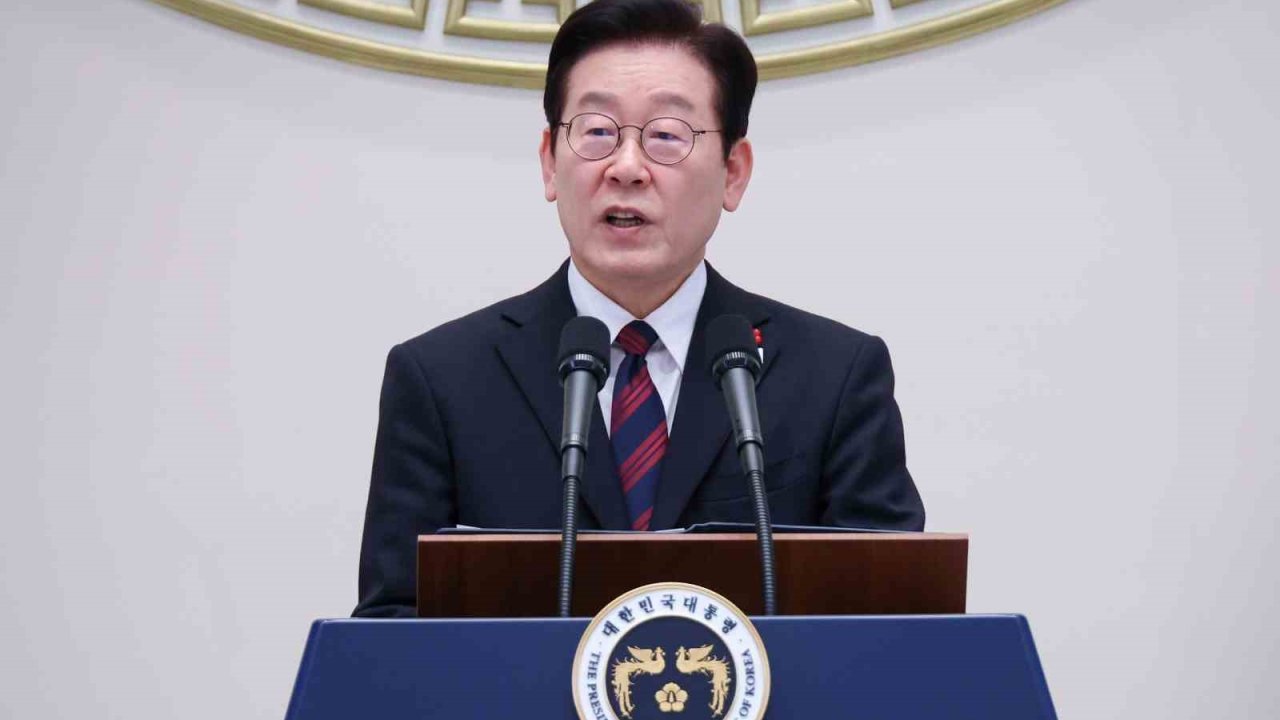 Güney Kore Devlet Başkanı Lee: "Çin Devlet Başkanı Xi’nin muhteşem bir lider olduğunu düşünüyorum"