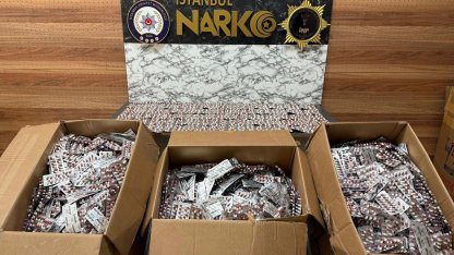 Güngören’de depoya uyuşturucu baskını: 3 gözaltı