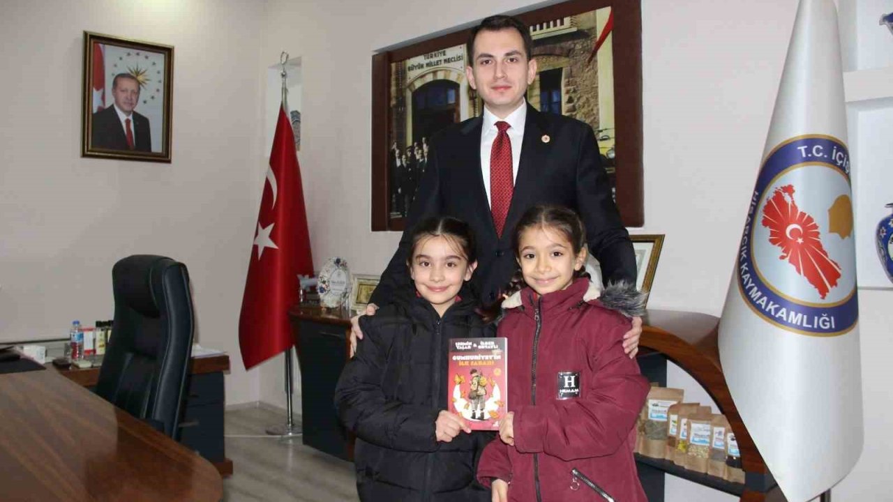 Hicarcıklı minikler Kaymakam Atam’ı kitap okuma etkinliğine davet etti