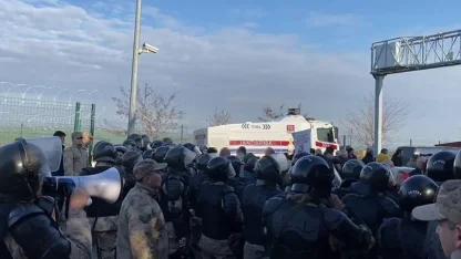 İmamoğlu’nun diplomasının iptaline ilişkin davada jandarmaya mukavemette bulunanlar hakkında soruşturma başlatıldı