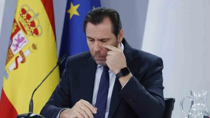 İspanya hükümeti, 45 kişinin hayatını kaybettiği tren kazası için 20 milyon euro tazminat ödeyecek