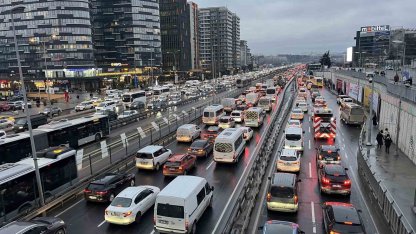 İstanbul’da trafik yoğunluğu yüzde 87’e ulaştı