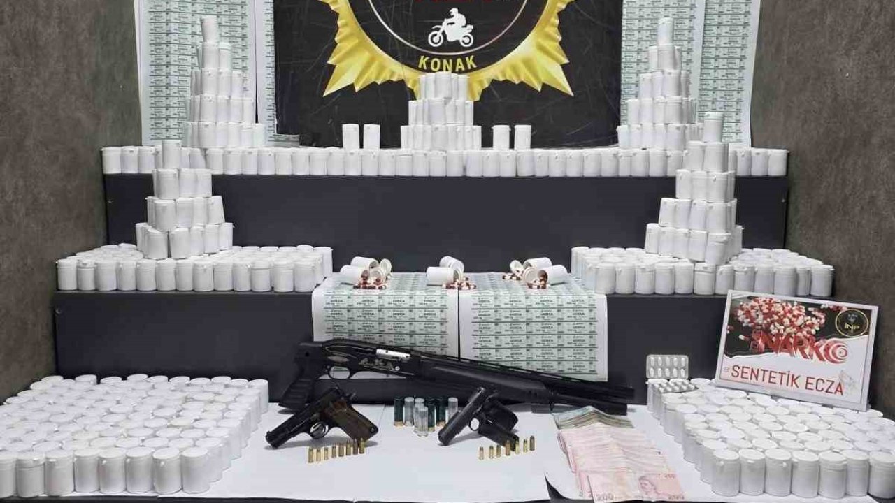 İzmir’de uyuşturucu operasyonu: 3 gözaltı