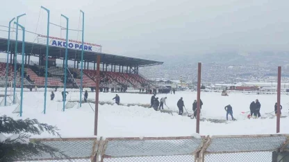 Kahramanmaraş İstiklalspor - 1461 Trabzon FK maçı kar sebebiyle ertelendi