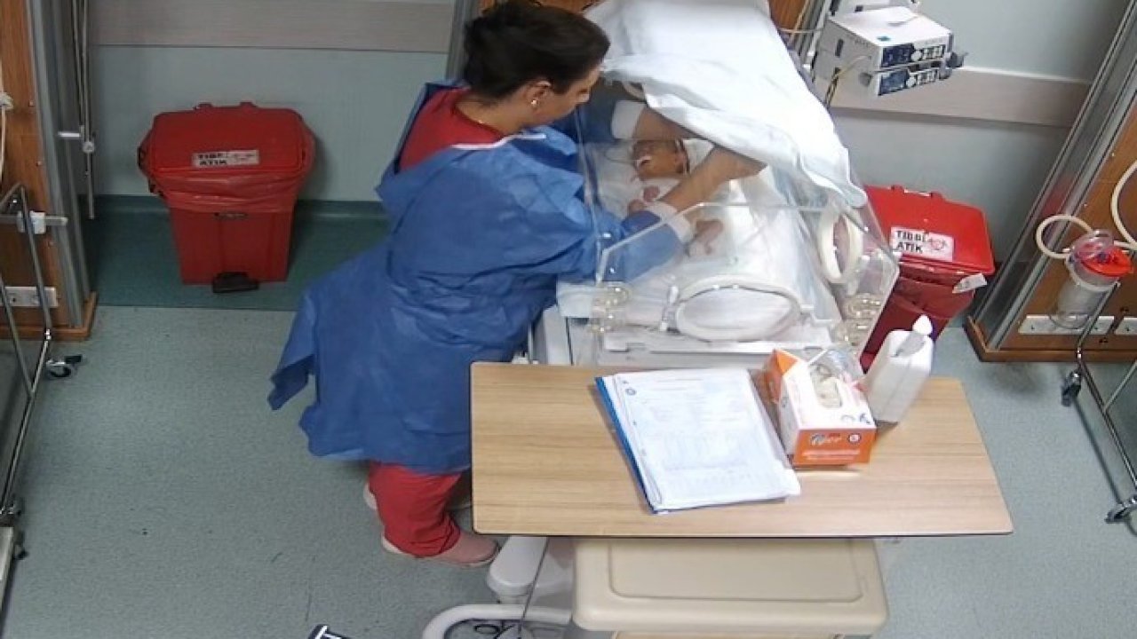 Kahramanmaraş’ta bebeği darbeden hemşire her yerde aranıyor