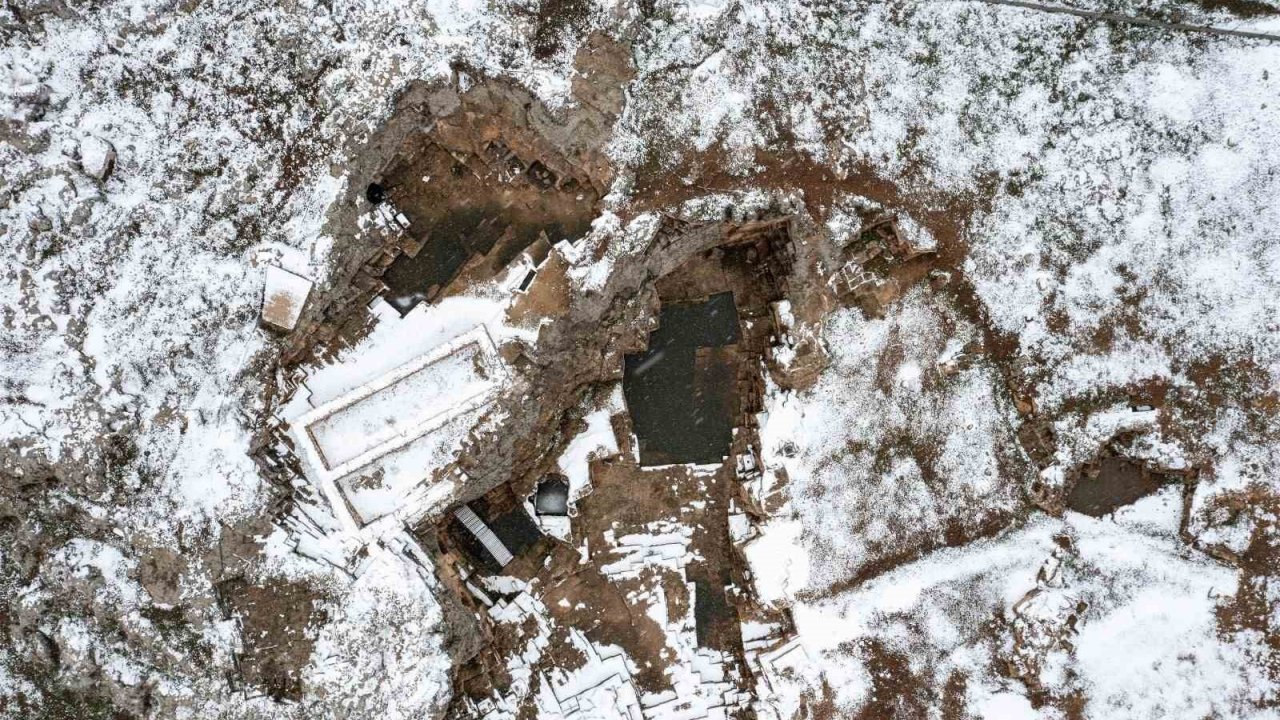 Kar altında tarihe tanıklık