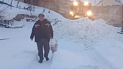 Kar altındaki yaylalarda hayvanlar için seferberlik