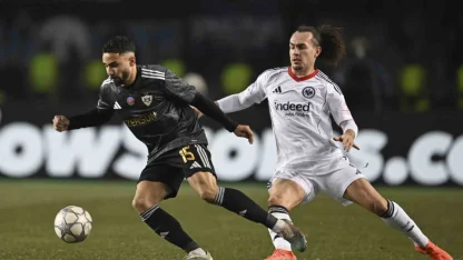 Karabağ, 90+4’te Eintracht Frankfurt’u devirdi