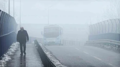 Karabük’te yoğun sis görüş mesafesini düşürdü