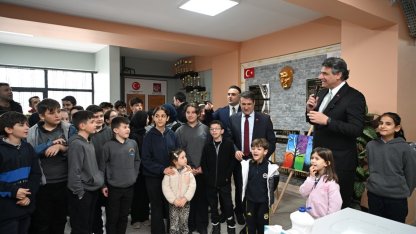 Kartepe Belediye Başkanı Kocaman, öğrencilerle bir araya geldi