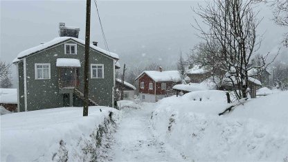 Kastamonu’da kar 167 köy yolunu ulaşıma kapattı