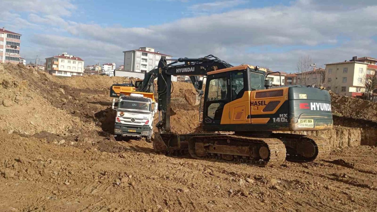 Kavak’a 16 derslikli ortaokul