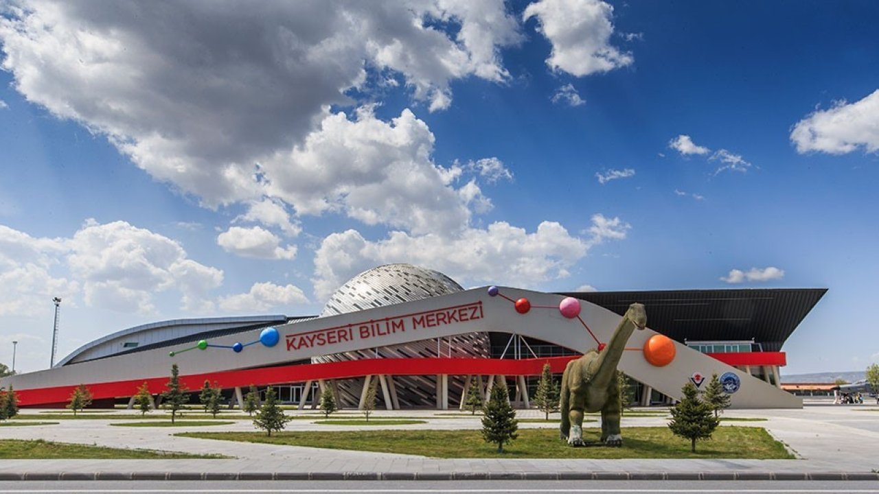 Kayseri Bilim Merkezi, yarıyılda etkinliklerle öğrencileri misafir edecek