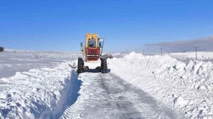 Kayseri’de 14 mahalle yolu ulaşıma kapalı