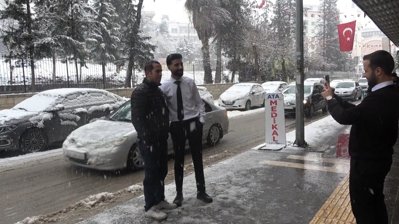 Kilis’e kar yağışı etkili oluyor