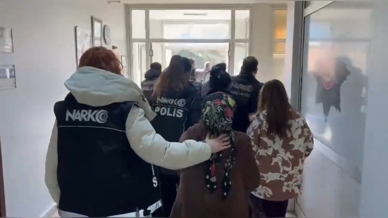 Kırklareli merkez ve Lüleburgaz’da uyuşturucu operasyonu: 5 tutuklama