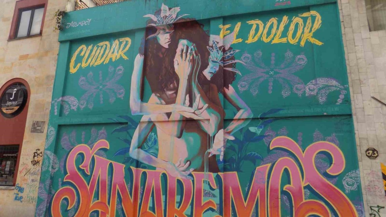 Kolombiya’da grafitiler şehrin kimliğini gözler önüne seriyor