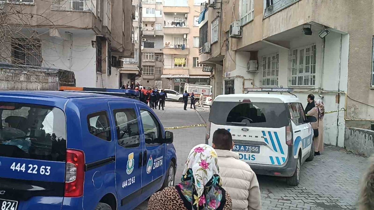 Kolondan ses geldiği iddiası binayı boşalttırdı