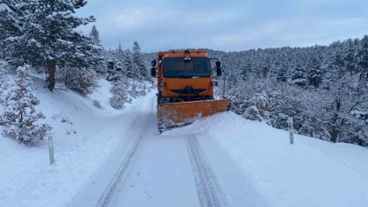 Konya Büyükşehir 31 ilçede 790 araçla kar mesaisinde