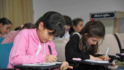 Küçük yazarlar kalemlerini ustalığa taşıyor