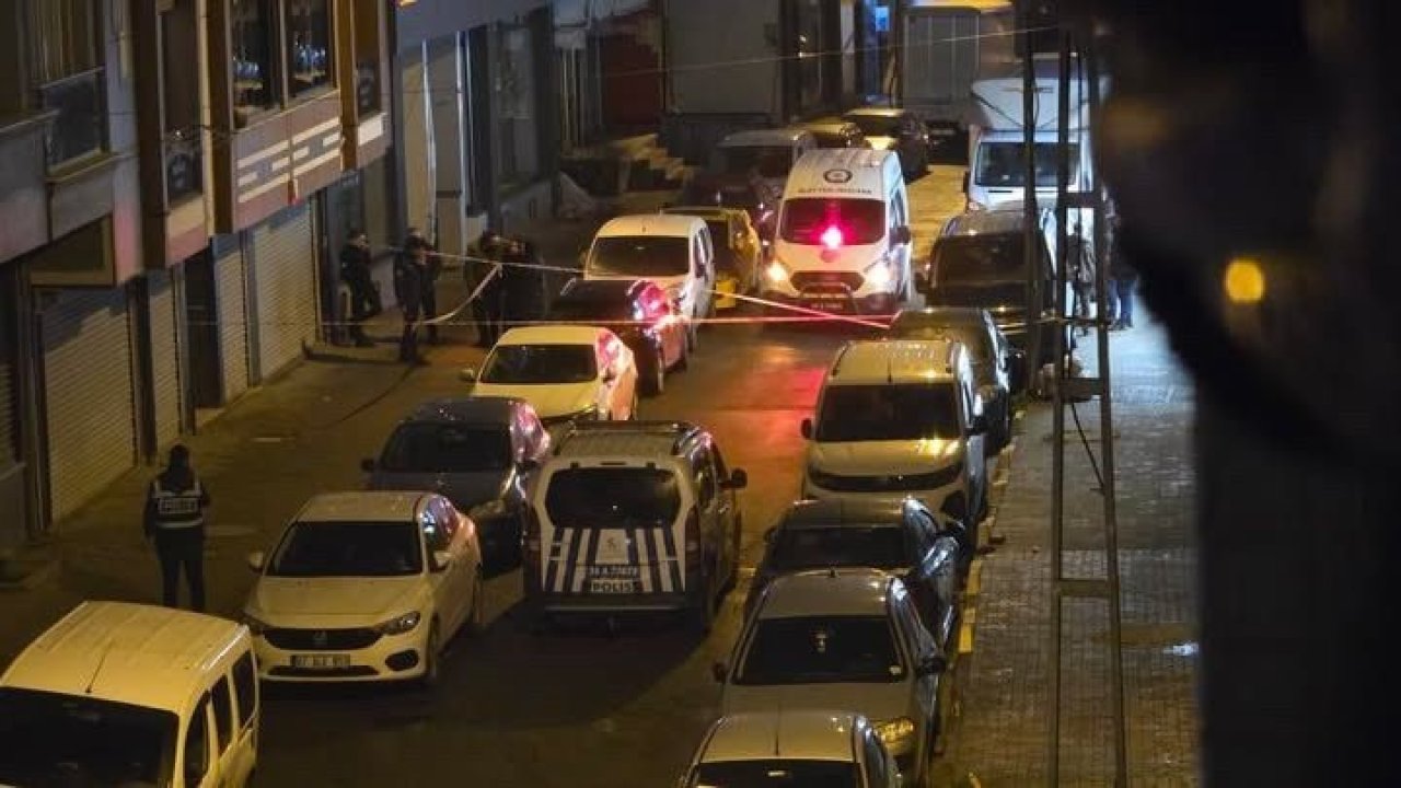 Küçükçekmece’de çatı katından düşen adam hayatını kaybetti