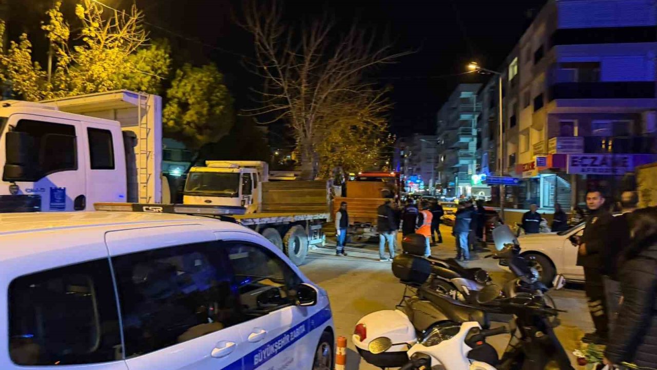 Kuşadası’nda belediye ekipleri karşı karşıya geldi