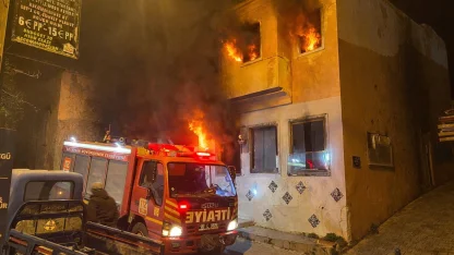 Kuşadası’nda metruk binada korkutan yangın