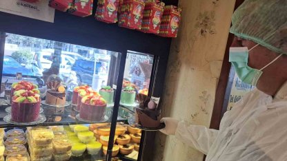 Kuşadası’nda yaş pastalar mercek altında