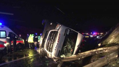 Kuzey Marmara Otoyolu’nda kar yağışı kaza getirdi: 11 yaralı