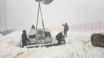 Kuzuyayla Kızak Pisti’ne yürüyen bant geliyor