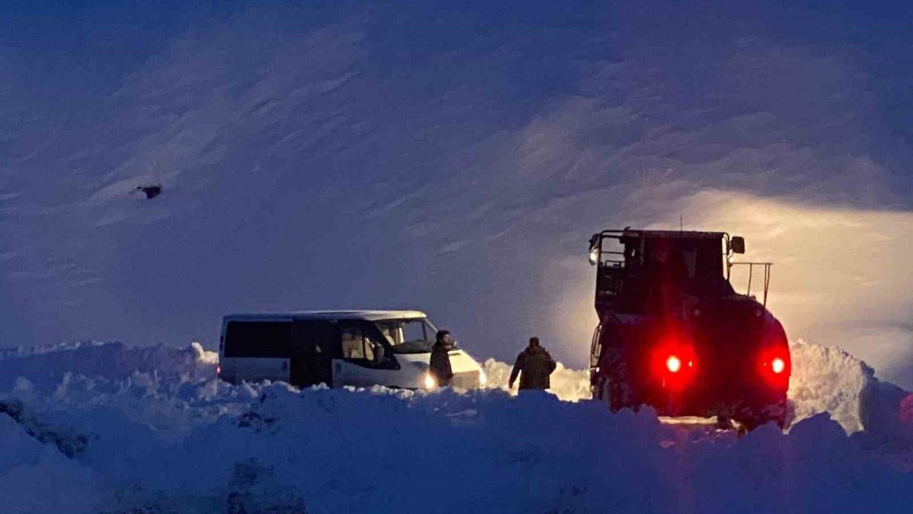 Malatya’da 53 mahallede yol ulaşıma açıldı