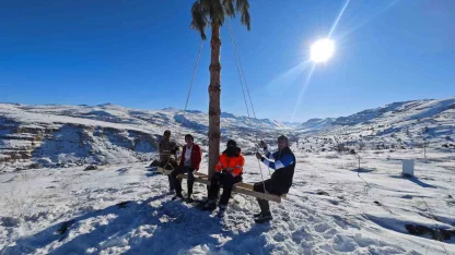 Malatya’da bin 600 rakımda dondurucu soğuklara aldırış etmediler