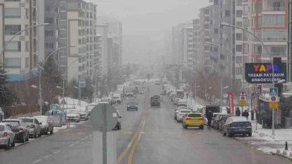 Malatya’da kar ve sis etkili oluyor