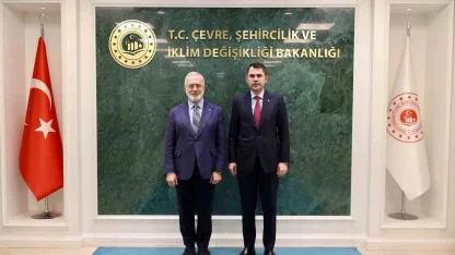 Manisa’daki kamu binalarına GES kurulacak