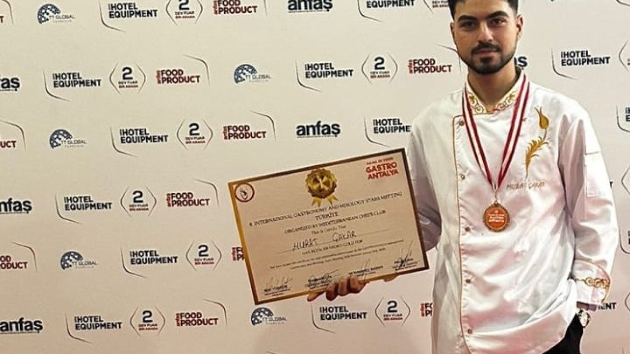 Manisalı Şef Murat Çakar’dan Antalya’da çifte madalya
