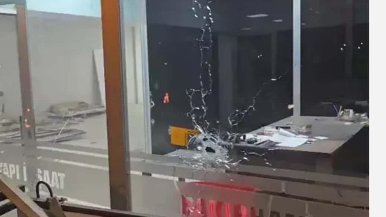 Mardin’de iş yerlerine silahlı saldırı