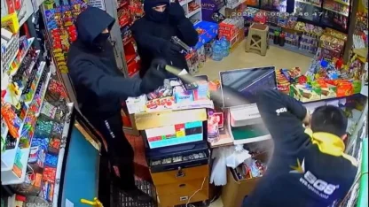 Market sahibine dehşeti yaşatan gaspçılar tutuklandı