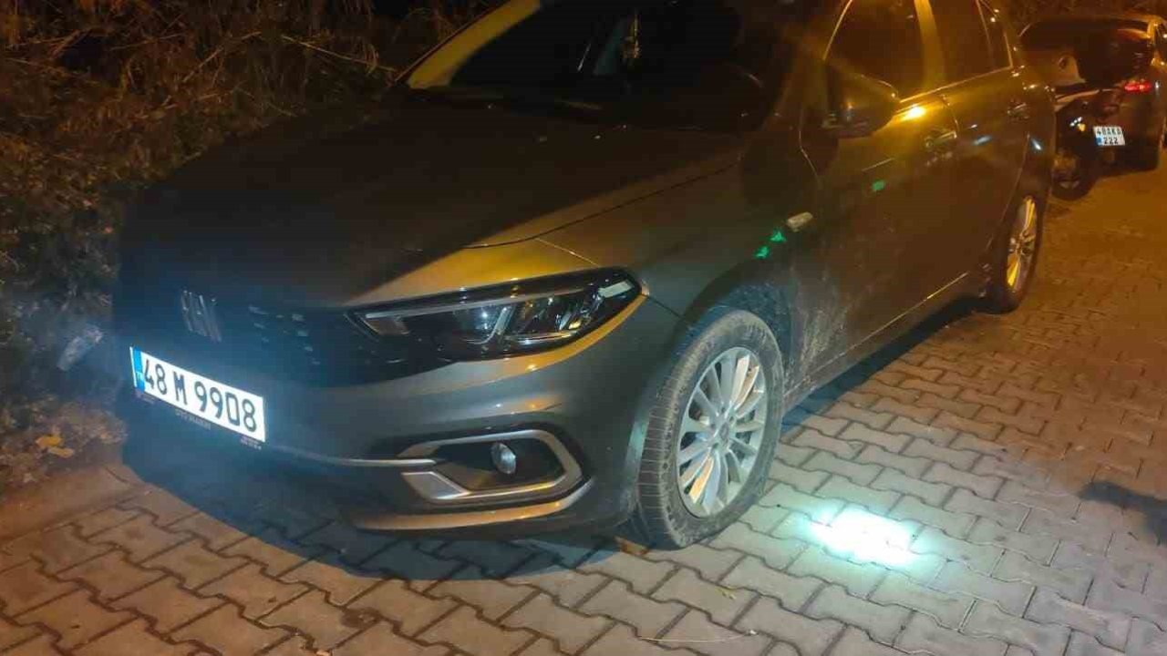 Marmaris’te 16 aracın lastiklerini bıçaklayan şahıs tutuklandı