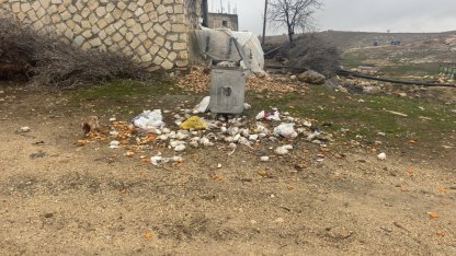 Mazıdağı’nda vatandaşlardan toplanmayan çöplere tepki