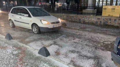 Menteşe’de dolu ve sağanak